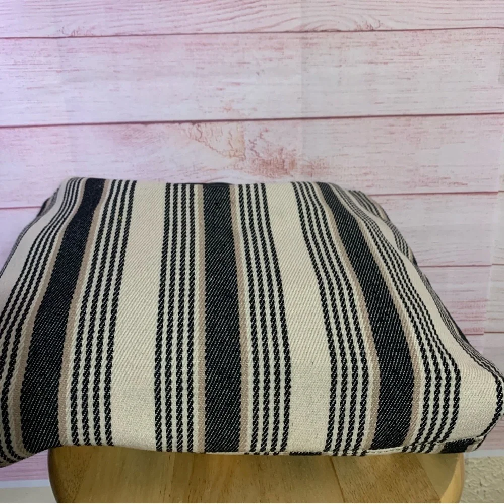 JustFab First Class‎ Getaway Tote